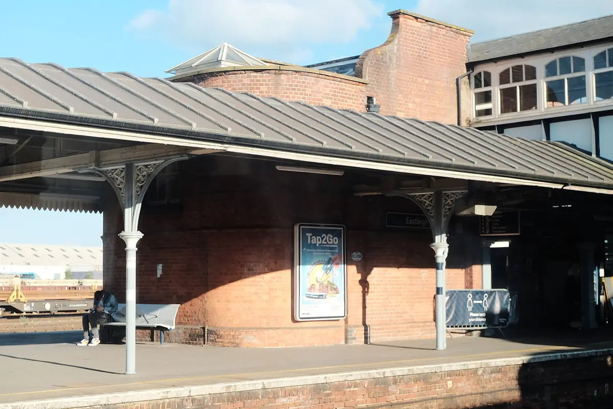 The platform canopy at Eastleigh railway station